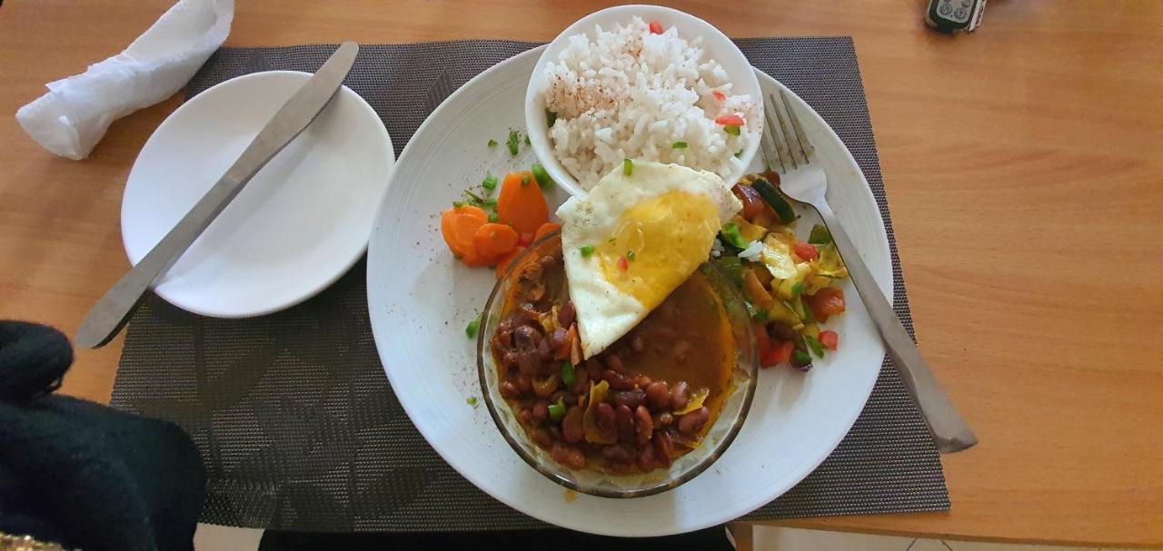 Walabi Mara Hotel Narok Экстерьер фото
