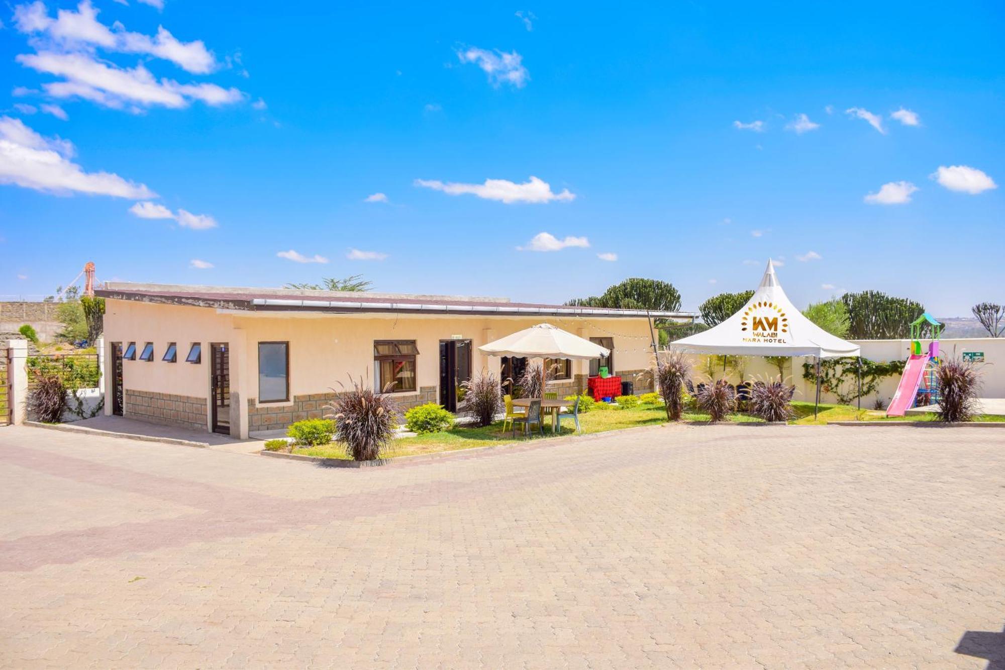 Walabi Mara Hotel Narok Экстерьер фото